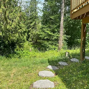 https://cozy-2-bedrooms-basement-suite1.vancouver-hotels-bc.net